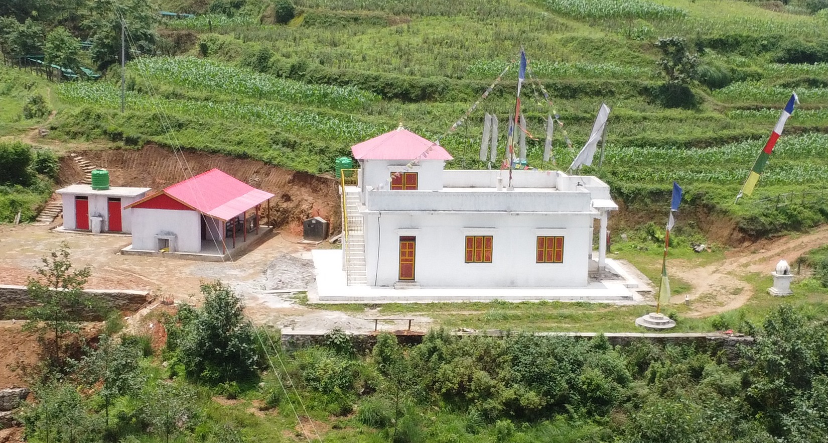 Image of https://mayorsap.com/storage/photos/10/gumba bhojpur.jpg